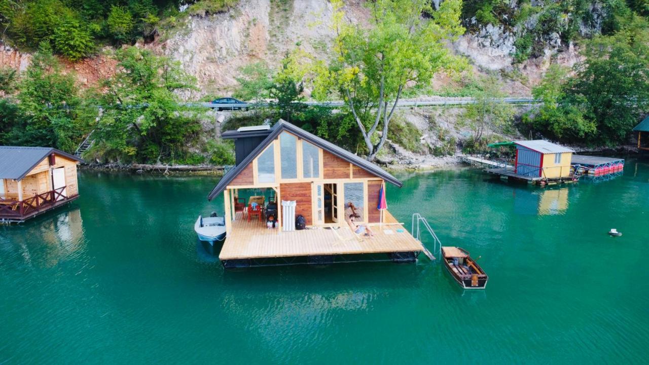 Lake House Perucac Rastiste Buitenkant foto